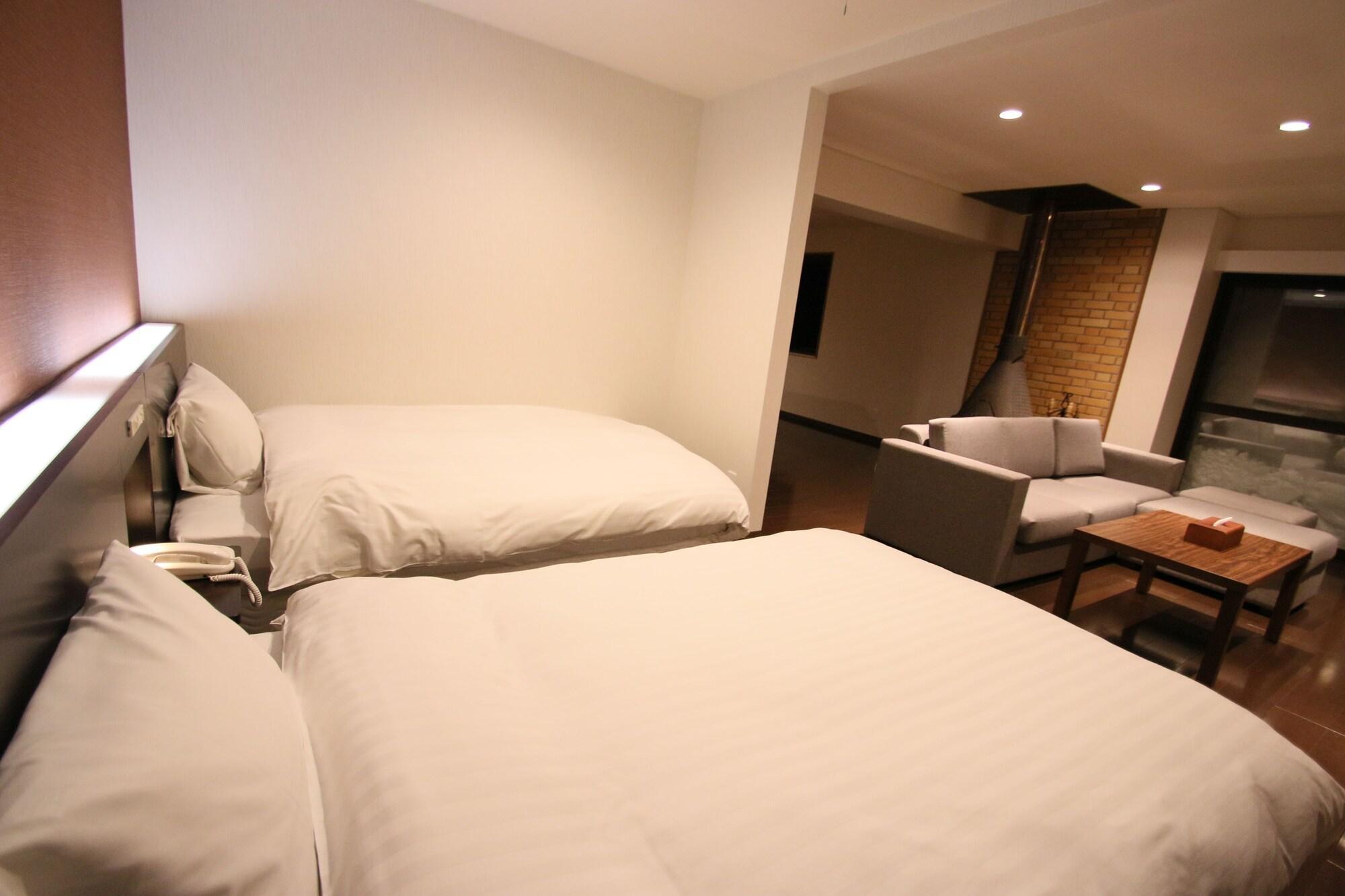ฟุระโนะ ชิยุยริง Hotel คามิ-ฟุราโน ภายนอก รูปภาพ